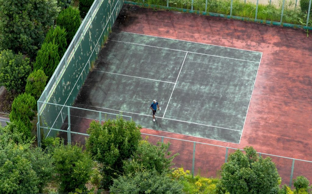 how can I play tennis if I'm poor?
